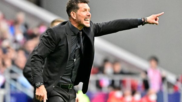 دييغو سيميوني مدرب أتلتيكو مدريد (المصدر: أ ف ب)
