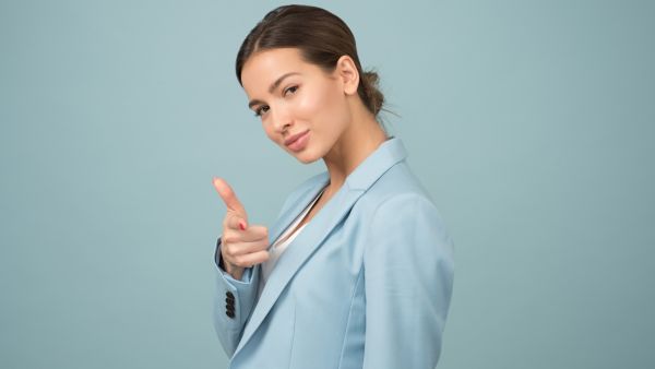 جميلة البوابة: 5 نصائح لحماية بشرتك من البثور