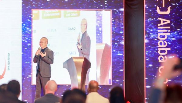 Daniel Jiang, General Manager of the Middle East and Africa, Alibaba Cloud Intelligence. Preparing a Secure Cloud Environment in the Digital New Norm