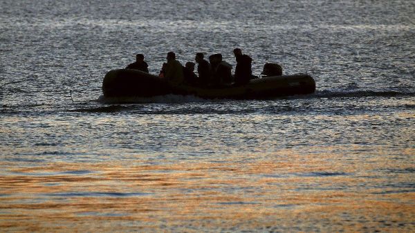 قارب مهاجرين