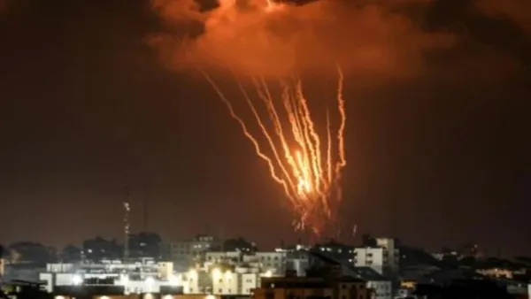 سرايا القدس تقصف "تل أبيب"