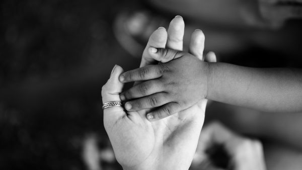 Hands 