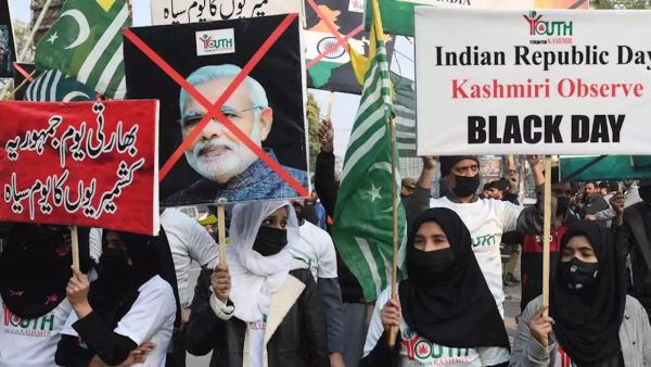 مواجهات مدينة "ليستر" وتراجع العلمانية الهندية 