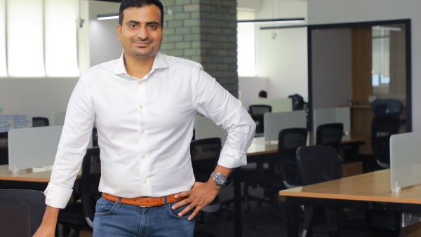 شايتانيا بيدي، الشريك المؤسس في منصة داروين بوكس تقرير "جارتنر" 2022 لصوت العميل يصنف منصة "داروين بوكس" على أنها الخيار الأفضل بين عملاء رأس المال البشري