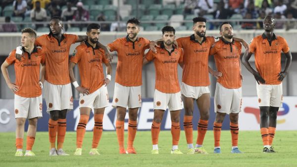 فريق نهضة بركان (المصدر: أ ف ب)