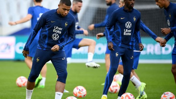 موعد مباراة فرنسا والنمسا في دوري الأمم الأوروبية والقنوات الناقلة