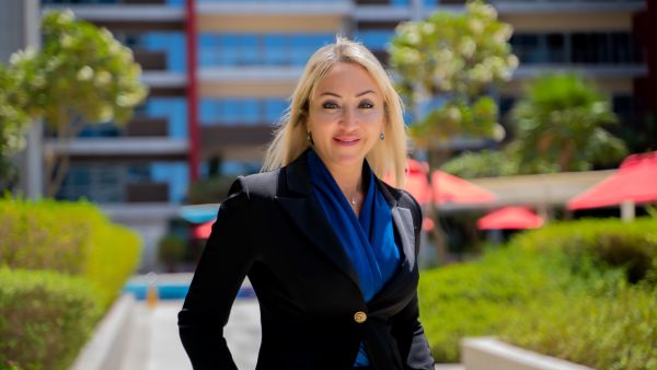 Park Rotana, Abu Dhabi  Welcomes First Female General Manager