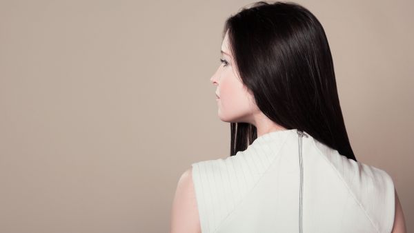 جميلة البوابة: 4 منتجات لزيادة حجم شعرك وفقًا للأيورفيدا