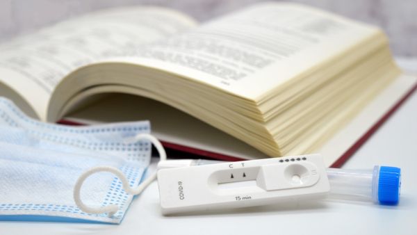 طبيب البوابة: 6 أعراض جديدة لمتغير اوميكرون