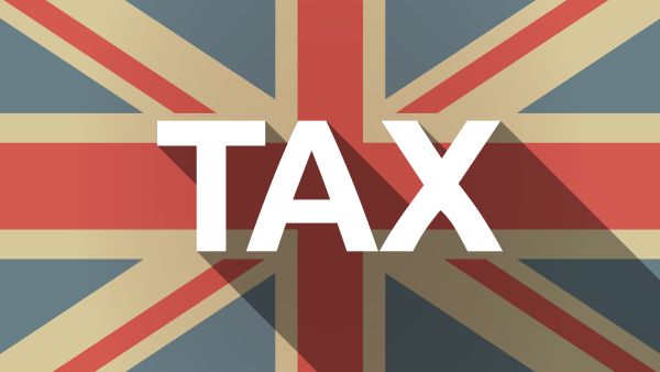 UK Defends Tax-Cutting Budget After Being Urged by IMF to Re-Evaluate Plans
