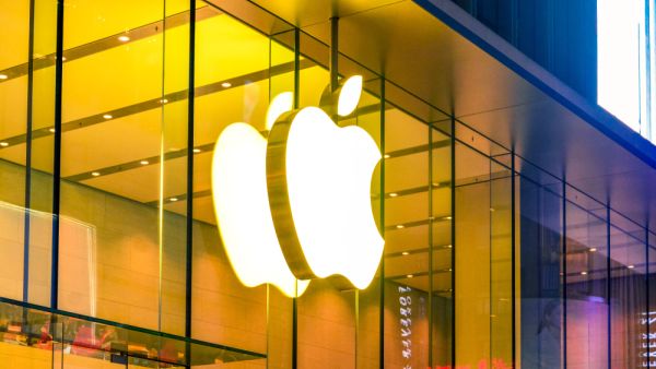 These Are the 4 iPhone Models Discontinued by Apple After Revealing the iPhone 14 Lineup