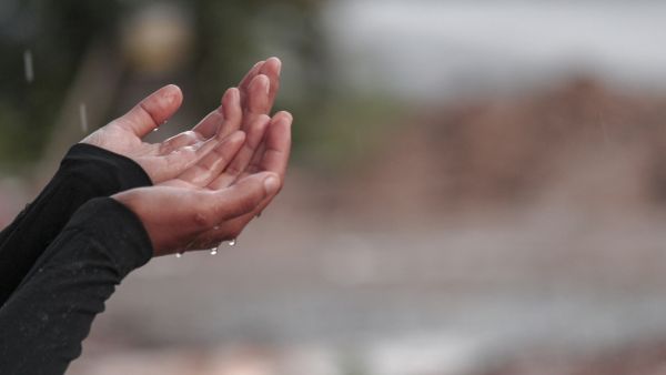 أدعية عند نزول المطر