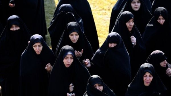 أميركا وتحدٍّ إسمه المرأة الإيرانيّة!