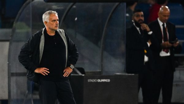 تشكيلة روما المتوقعة أمام هلسنكي اليوم في الدوري الأوروبي