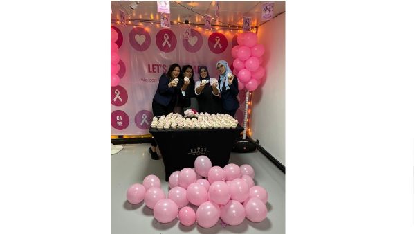 Rixos the Palm Dubai Hotel & Suites shows their support for Breast Cancer Awareness Month
