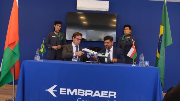 During the event SalamAir selects Embraer E195-E2 for the next stage of growth