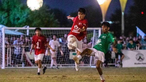 تتويج الفرق الفائزة ببطولة كأس العالم للأطفال الدوحة 2022