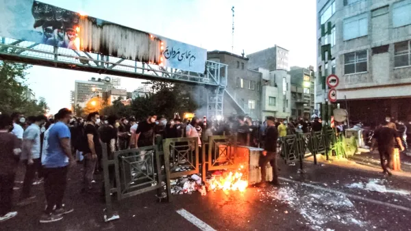 جانب من الإحتجاجات في ايران (أ ف ب)