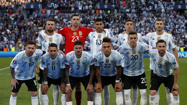 منتخب الأرجنتين (المصدر: أ ف ب)