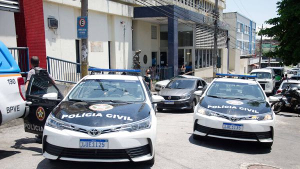 4 قتلى حصيلة إطلاق نار بمدرستين بالبرازيل