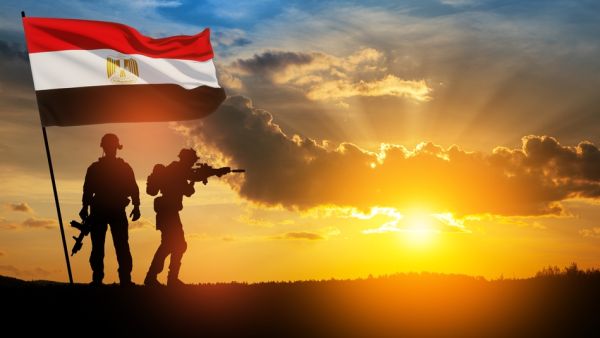 7 قتلى من الجيش المصري برصاص داعش في سيناء