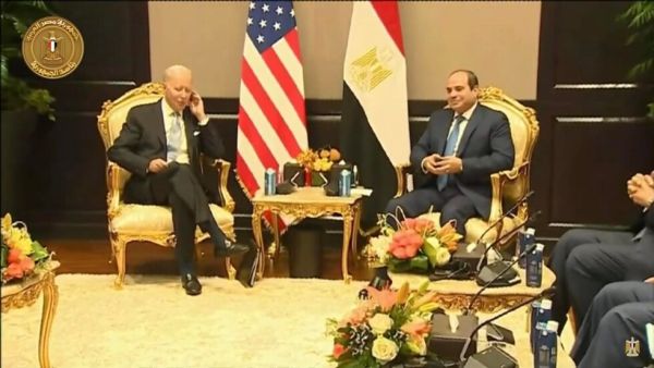 السيسي: لدينا استراتيجية لحقوق الانسان