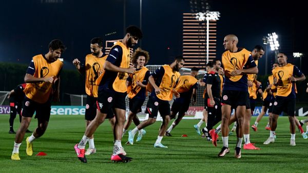 تونس تتطلع لتحقيق نتيجة إيجابية أمام الدنمارك (المصدر: أ ف ب)