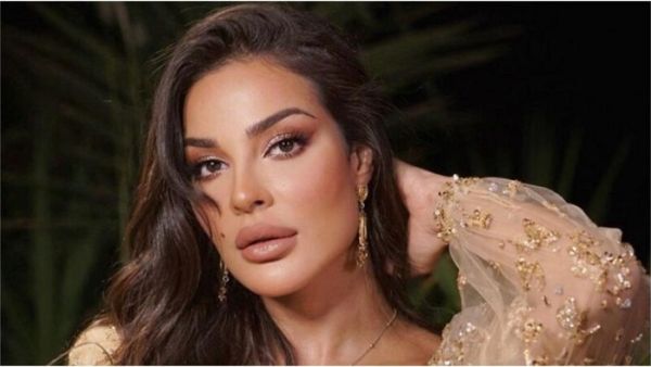 نادين نسيب نجيم  نادين نسيب نجيم