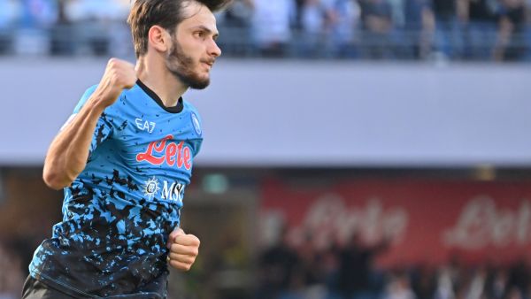 تشكيلة نابولي المتوقعة اليوم أمام ليفربول في دوري أبطال أوروبا