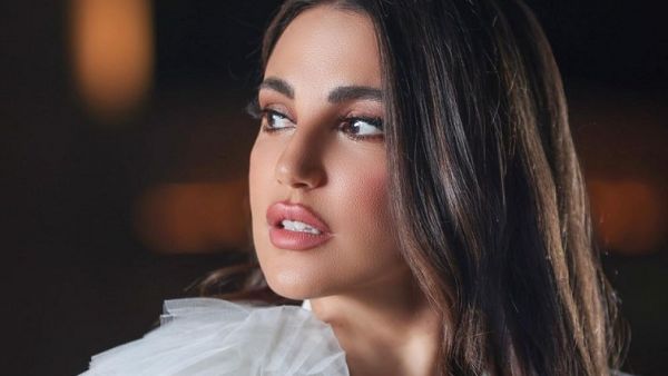الفنانة التونسية درة الفنانة التونسية درة