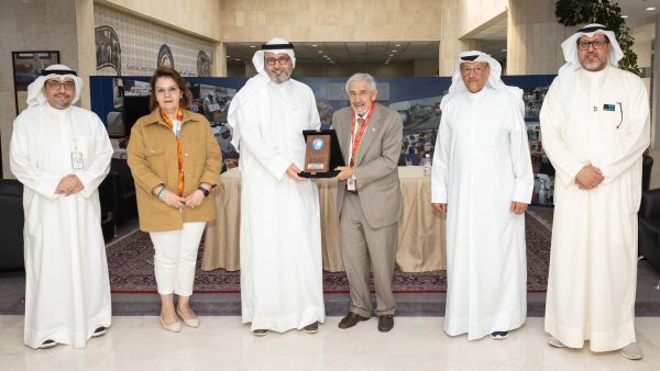 During the event Boursa Kuwait Renews its Humanitarian Partnership with Kuwait Red Crescent Society for Second Consecutive Year