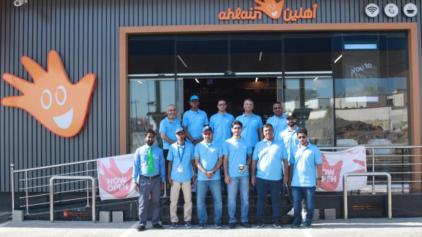 Oman Oil Marketing Company Interacts With Customers at Service Stations Across Oman