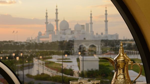 The Ritz-carlton Abu Dhabi, Grand Canal Is Set To Celebrate the Magic of the Festive Season