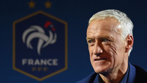 ديدييه ديشامب مدرب منتخب فرنسا (المصدر: أ ف ب)