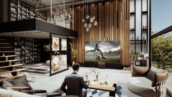 Take business communications to the next level with LG display solutions
