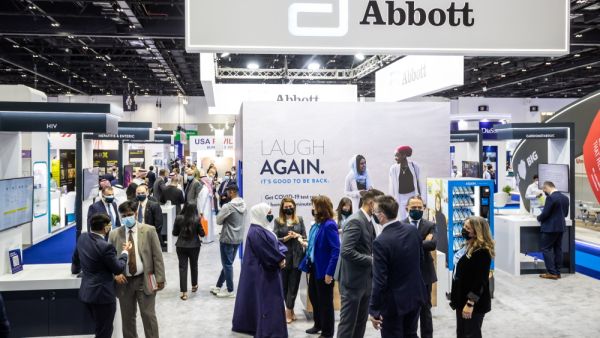 ميدلاب الشرق الأوسط يحث المختبرات في دولة الإمارات على تبني التكنولوجيا لقيادة عمليات الأتمتة 