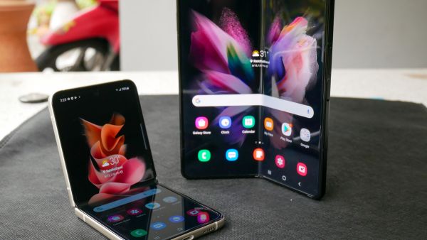 Samsung enterprise smartphones