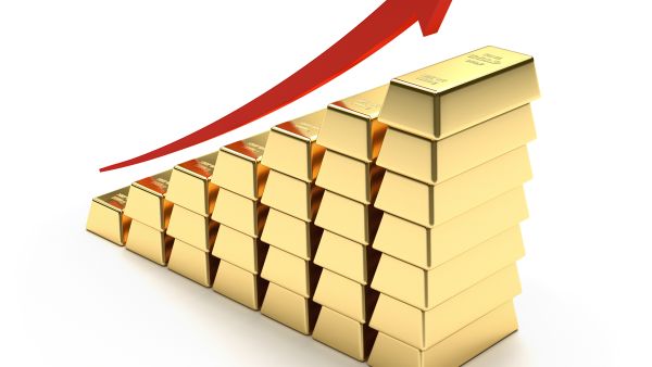 Gold prices up