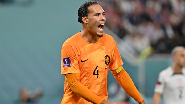 فيرجيل فان دايك (المصدر: أ ف ب)