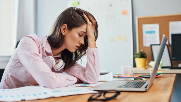 ما هو الاحتراق الوظيفي؟ وما هي أعراضه؟