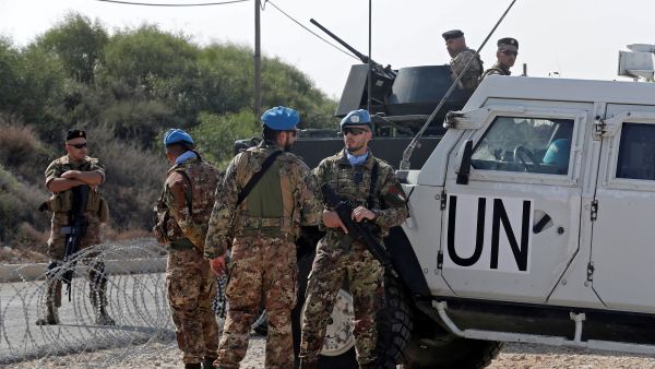 UN peacekeepers with Lebanese army 
