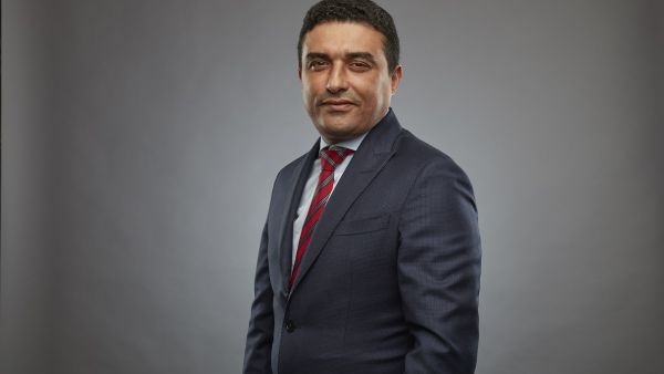 محمد الميساوي، الرئيس التنفيذي للعمليات في شركة بوبا العربية للتأمين "بوبا العربية" تحصد جائزة أفضل خدمة عملاء ضمن ثلاث جوائز خلال "جائزة ضمان للتميز"
