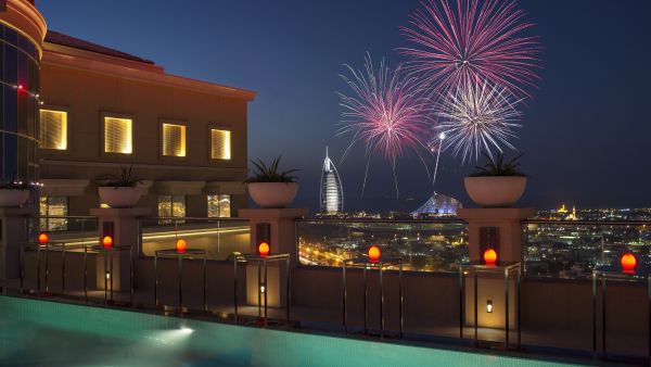 سيأخذ مطعم "أوانجو" الذي تم افتتاحه مؤخرًا في الطابق الرابع والعشرين ضيوفه في رحلة ذوقية لا تضاهى سيتمكنون خلالها من الاستمتاع بطيف واسع من المأكولات الشهية بدء موسم الأعياد في شيراتون مول الإمارات وسط أجواء زاخرة بالبهجة والسعادة