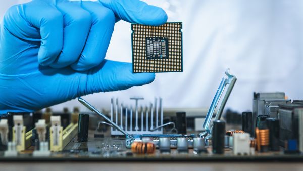 Toshiba power semiconductor plant