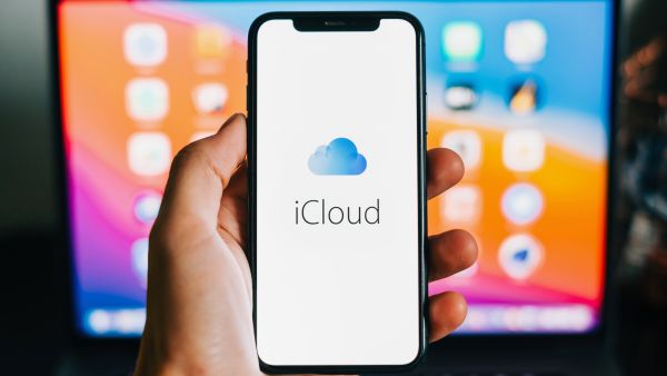 Apple iCloud security