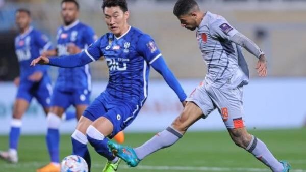 الفيحاء يتفوق على الهلال (المصدر: كووورة)