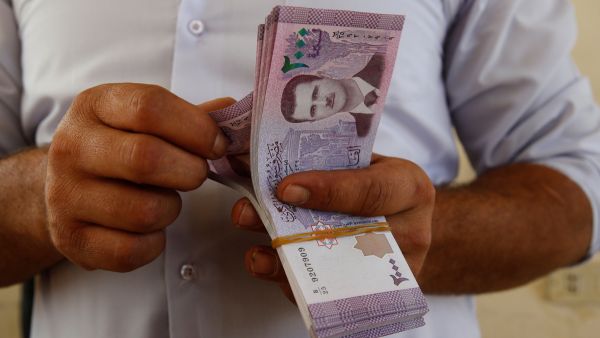 سعر الدولار في سوريا اليوم