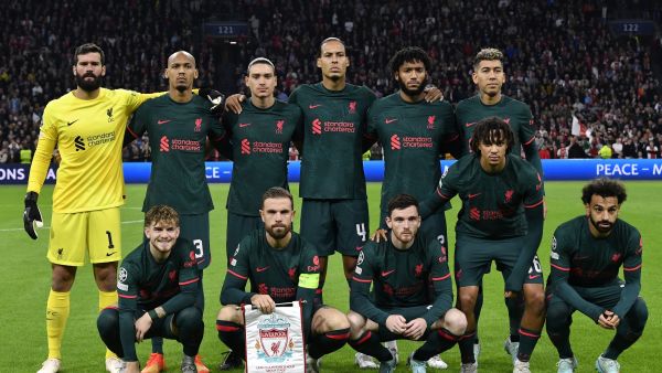 فريق ليفربول (المصدر: أ ف ب)