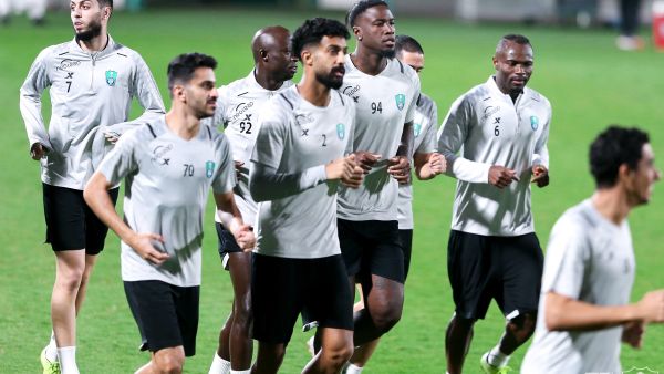 تشكيلة أهلي جدة المتوقعة أمام الجبلين في الجولة 10 المؤجلة من دوري يلو السعودي
