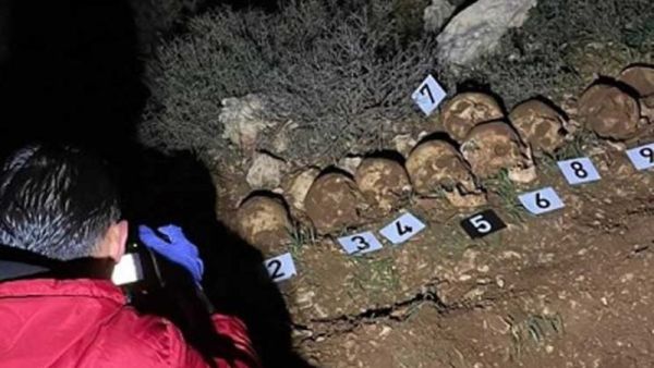 الرفات التي تم العثور عليها في بيت حنينا، حسب صورة متداولة على وسائل التواصل الإجتماعي